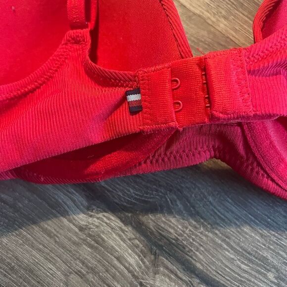 Tommy Hilfiger Red bra 34A - Picture 3 of 7